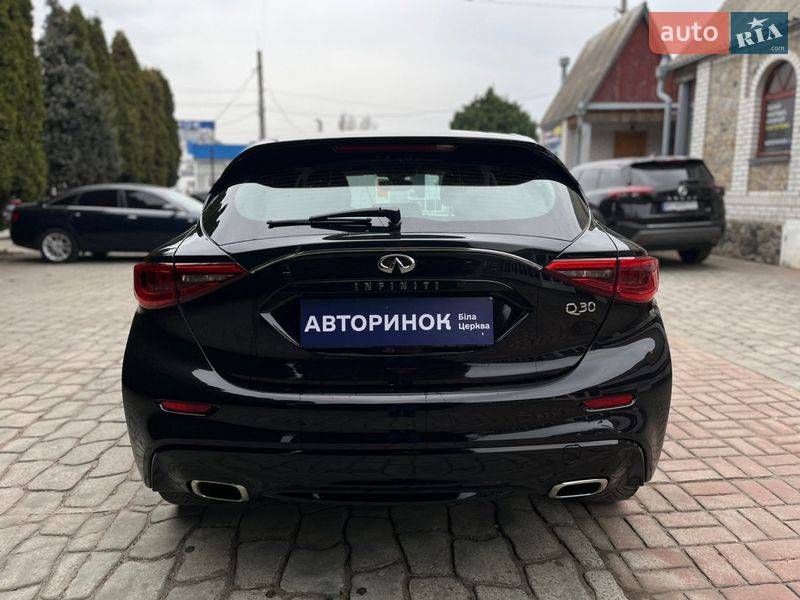 Хэтчбек Infiniti Q30 2017 в Белой Церкви фото 4 Хэтчбек Infiniti Q30 2017 в Белой Церкви