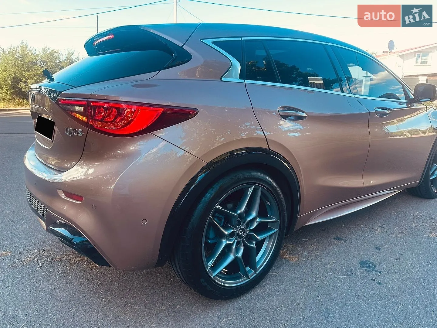 2016 Infiniti Q30 - мініатюра 8