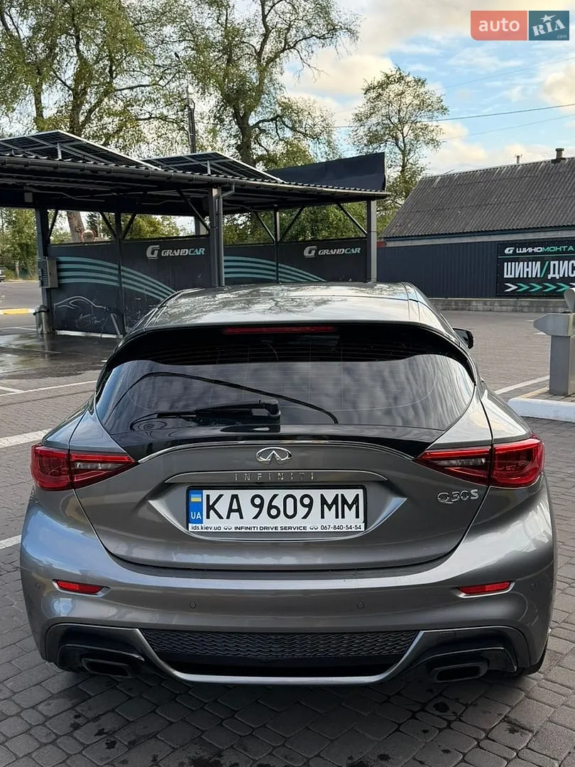 2018 Infiniti Q30 - мініатюра 16