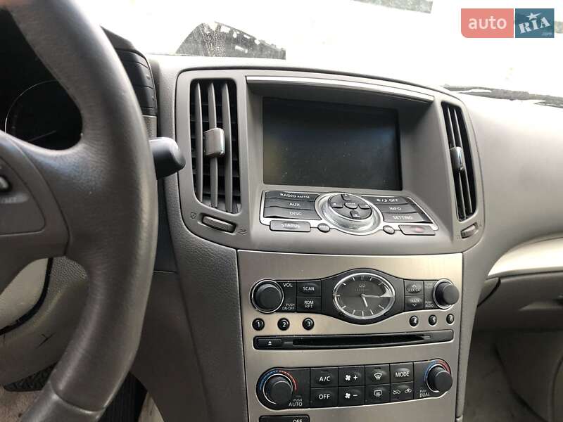 Седан Infiniti Q40 2014 в Киеве