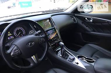 Седан Infiniti Q50 2015 в Киеве