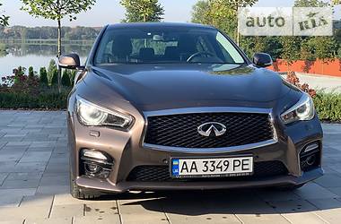 Седан Infiniti Q50 2016 в Киеве