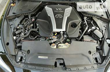 Седан Infiniti Q50 2016 в 