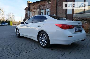 Седан Infiniti Q50 2016 в Львове