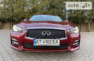 Седан Infiniti Q50 2014 в 