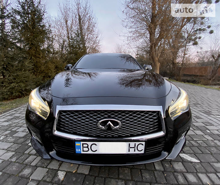 Седан Infiniti Q50 2017 в Львові
