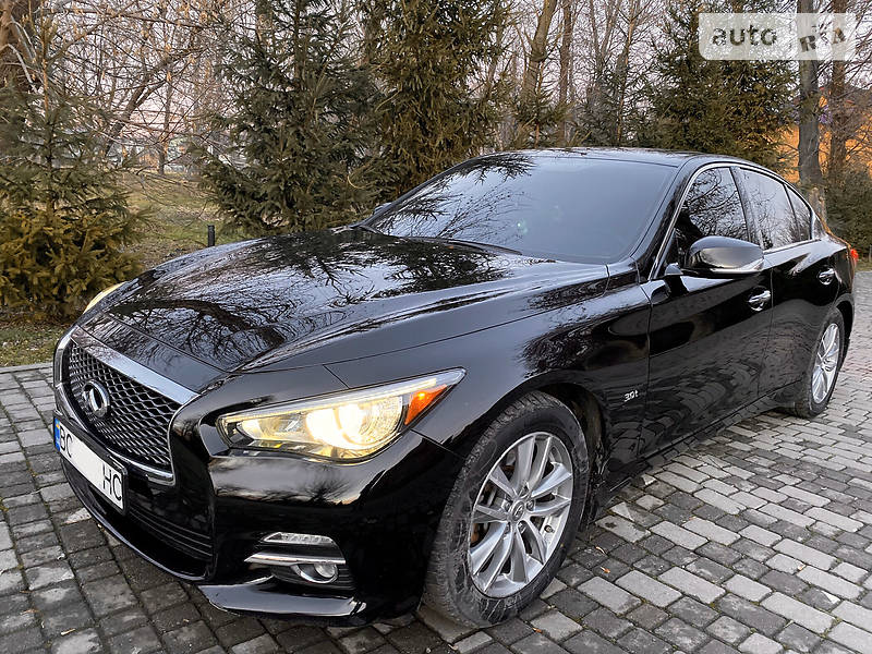 Седан Infiniti Q50 2017 в Львові
