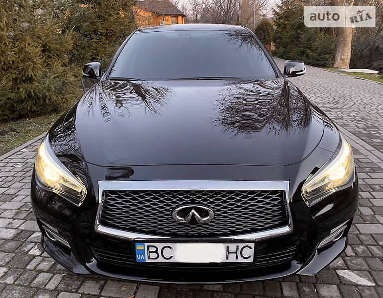 Седан Infiniti Q50 2017 в Львові