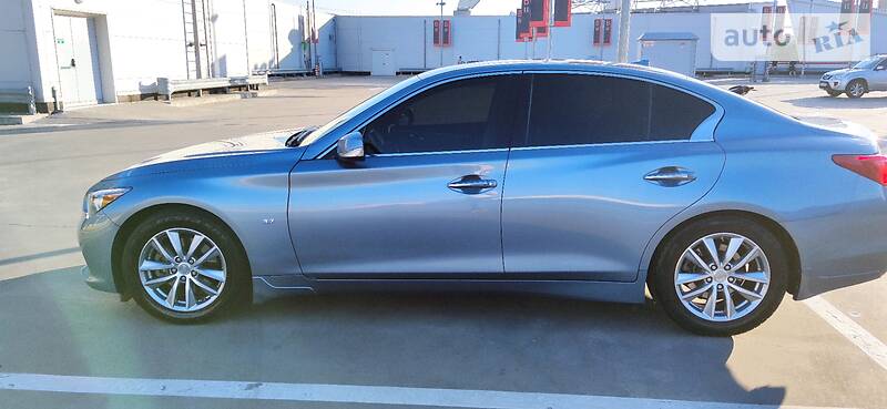 Седан Infiniti Q50 2014 в Києві