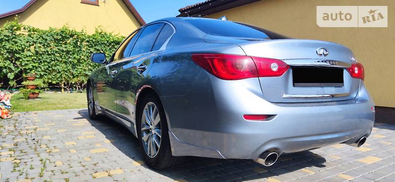 Седан Infiniti Q50 2014 в Києві