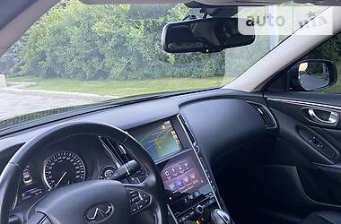 Седан Infiniti Q50 2013 в 