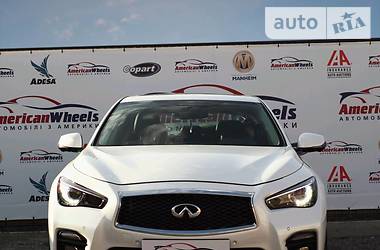 Седан Infiniti Q50 2016 в Чернівцях