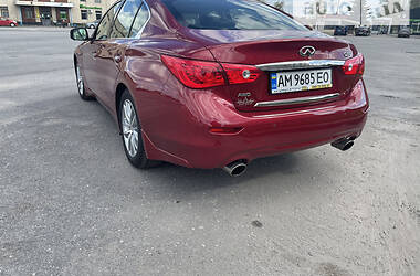 Седан Infiniti Q50 2016 в Киеве