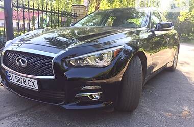 Седан Infiniti Q50 2017 в Полтаві