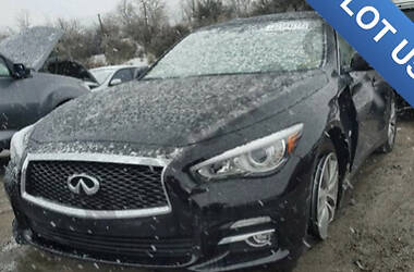 Седан Infiniti Q50 2016 в Николаеве