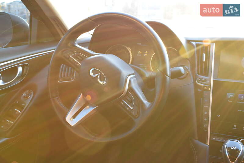 Седан Infiniti Q50 2018 в Харькове