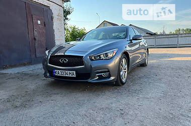 Седан Infiniti Q50 2016 в Киеве