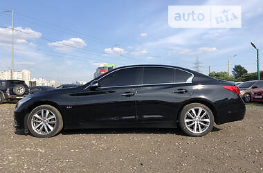 Седан Infiniti Q50 2014 в Киеве