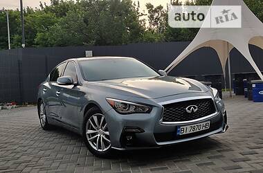 Седан Infiniti Q50 2014 в Полтаві