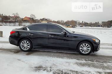 Седан Infiniti Q50 2016 в Вишневому