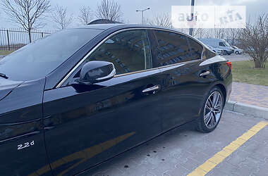 Седан Infiniti Q50 2014 в Киеве