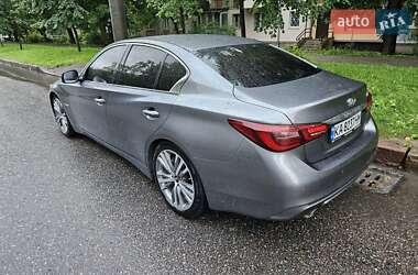 Седан Infiniti Q50 2017 в Чутове