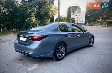 Седан Infiniti Q50 2018 в 