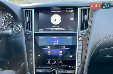 Седан Infiniti Q50 2018 в 