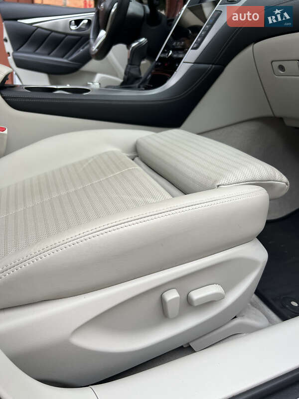 Седан Infiniti Q50 2020 в Вінниці