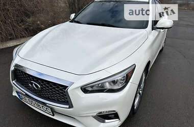 Седан Infiniti Q50 2018 в Кривом Роге