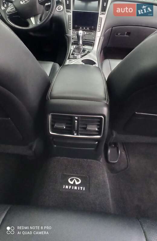 Седан Infiniti Q50 2014 в Нежине