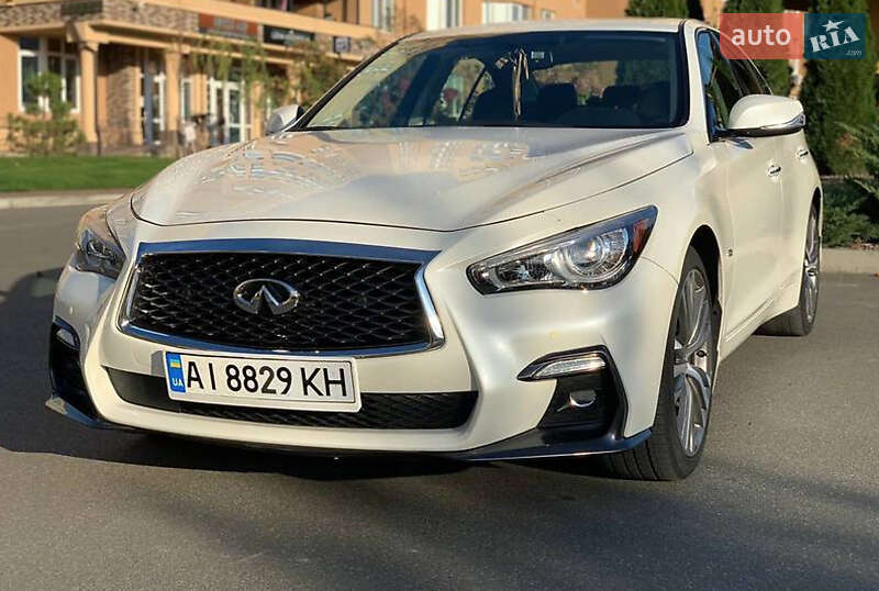 Седан Infiniti Q50 2017 в Киеве