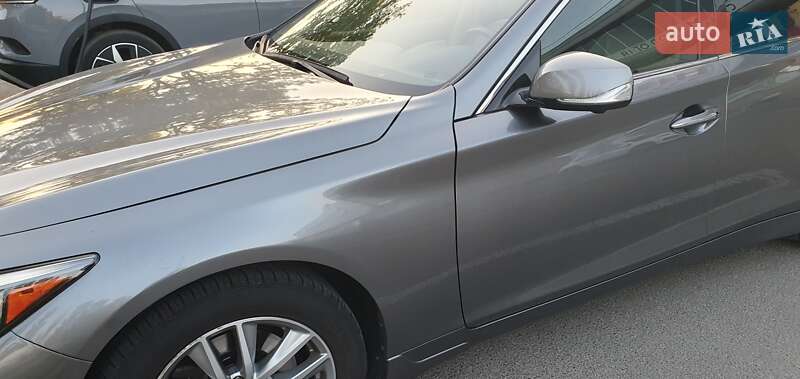 Седан Infiniti Q50 2016 в Києві