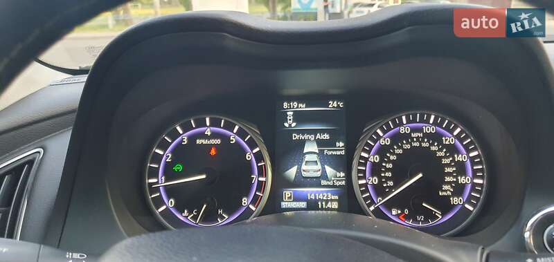 Седан Infiniti Q50 2016 в Києві