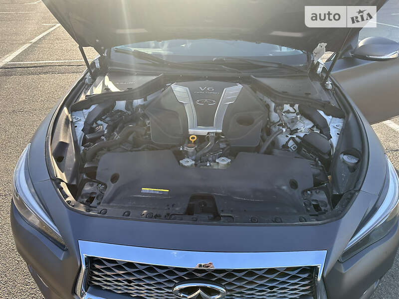 Седан Infiniti Q50 2018 в Киеве