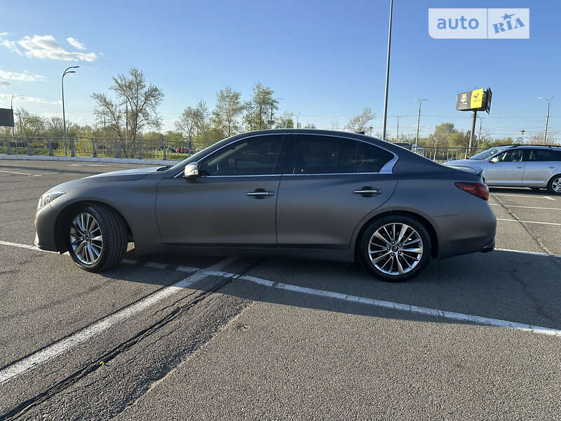 Седан Infiniti Q50 2018 в Киеве