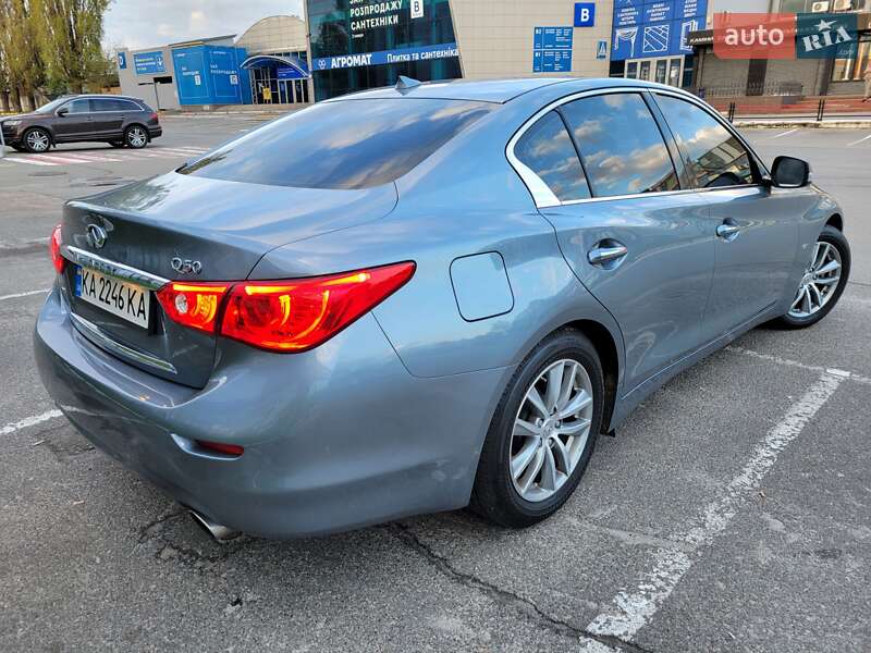 Седан Infiniti Q50 2016 в Киеве