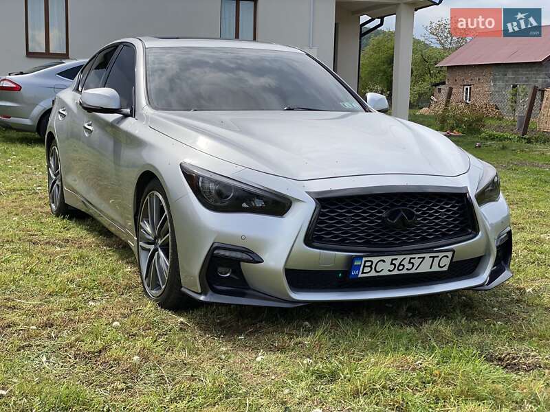 Седан Infiniti Q50 2016 в Львові