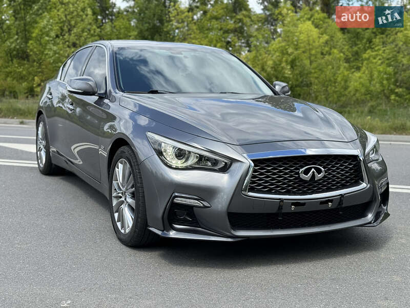 Infiniti Q50 2017