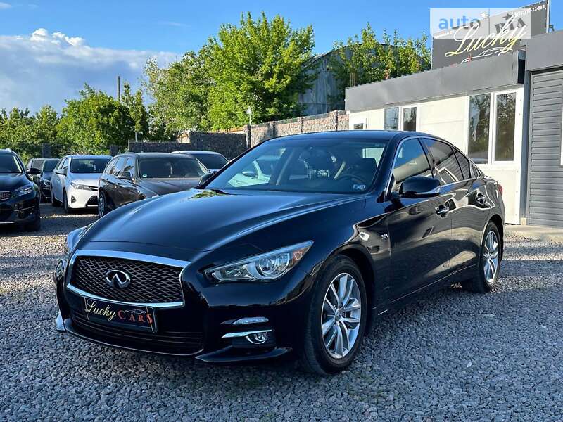 Седан Infiniti Q50 2016 в Одессе