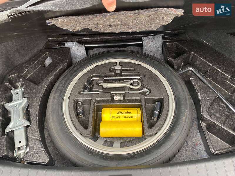 Седан Infiniti Q50 2015 в Киеве фото 43 Седан Infiniti Q50 2015 в Киеве