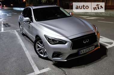 Седан Infiniti Q50 2017 в Киеве