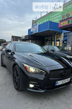 Седан Infiniti Q50 2014 в Ямполі