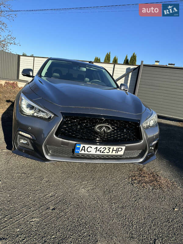 Седан Infiniti Q50 2019 в Нововолинську