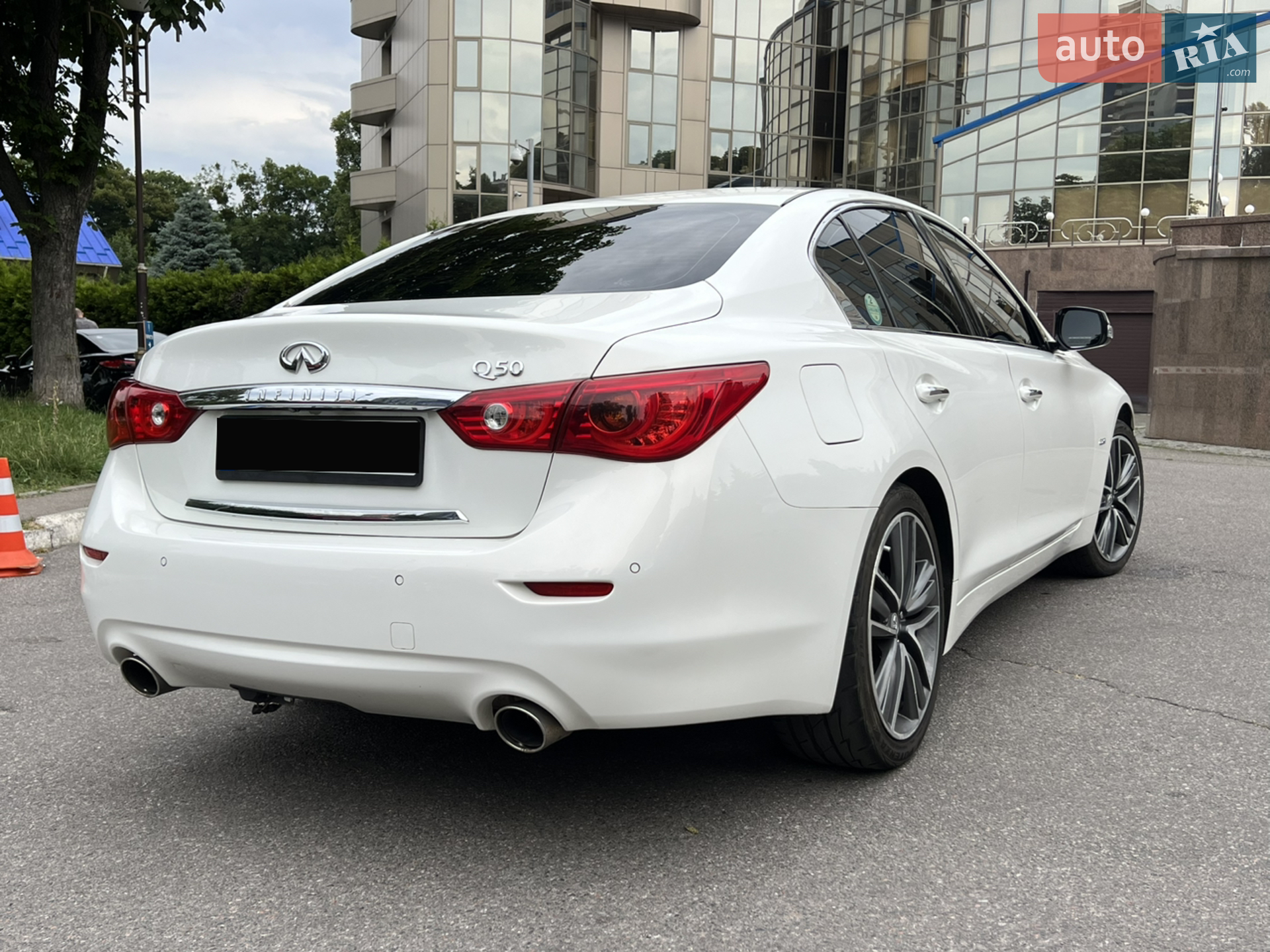 2014 Infiniti Q50 - мініатюра 6