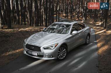 Седан Infiniti Q50 2016 в Кременчуге