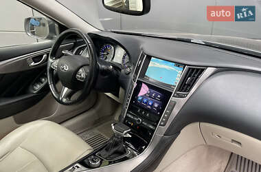 Седан Infiniti Q50 2014 в Одессе