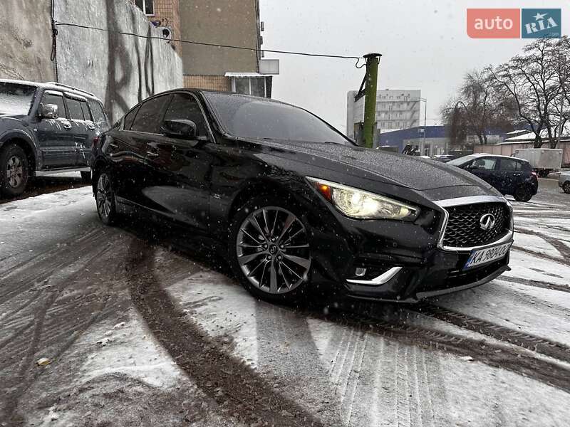 Седан Infiniti Q50 2017 в Киеве