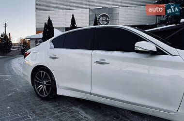 Седан Infiniti Q50 2015 в Тернополе