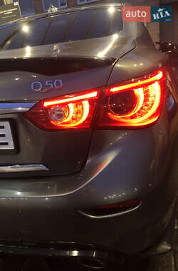 Седан Infiniti Q50 2013 в Полтаві